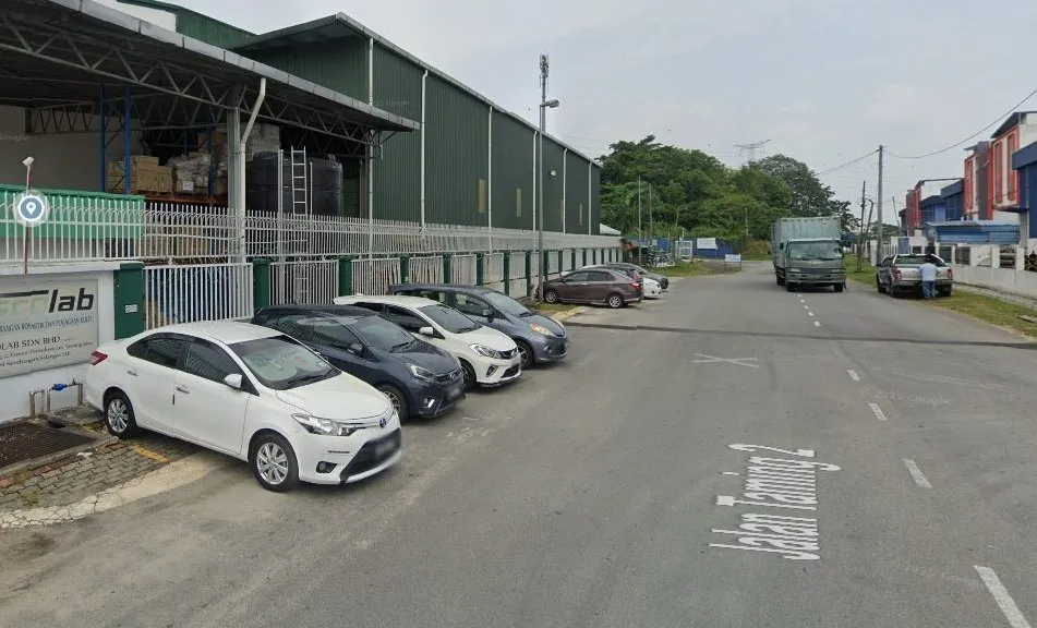 Street View of the Coscolab plant in Taming Jaya industrial estate, Seri Kembangan